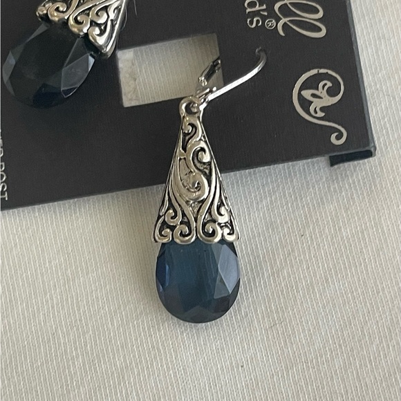 Scroll teardrop earrings w/ Blue crystal stone. Sterling post NWT - Picture 8 of 10